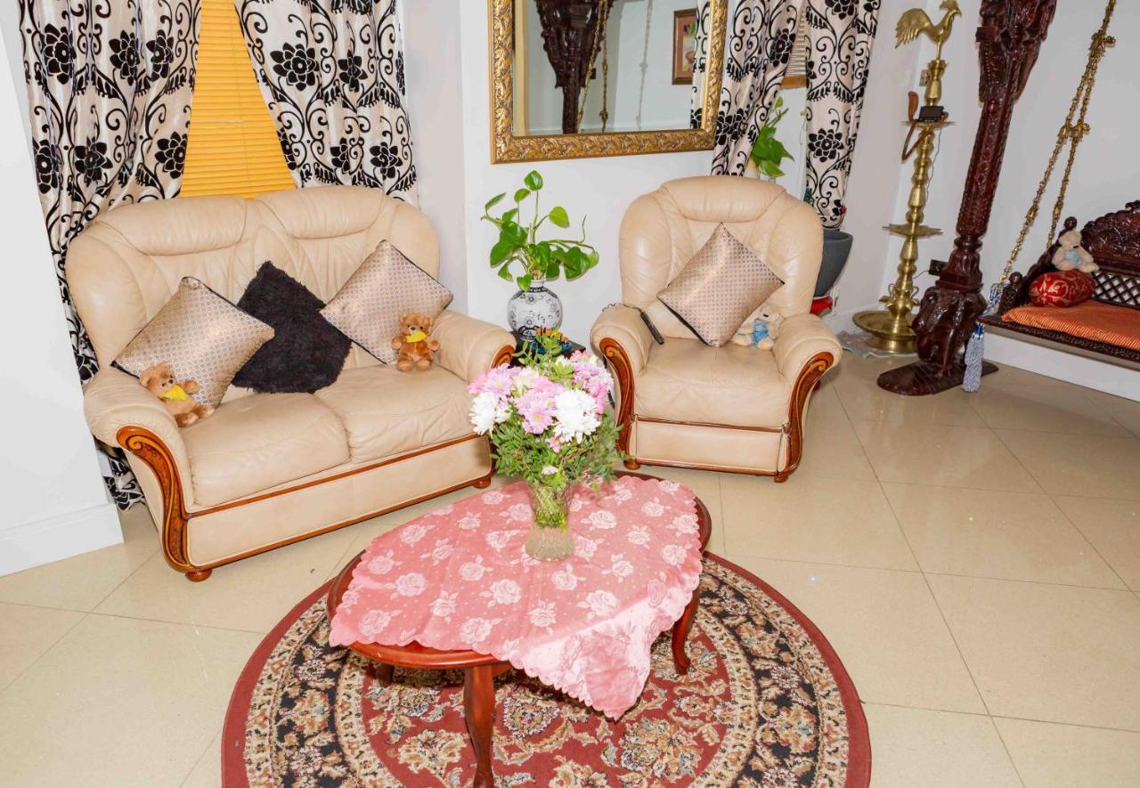 Benjamin Guest House Yiewsley Ngoại thất bức ảnh