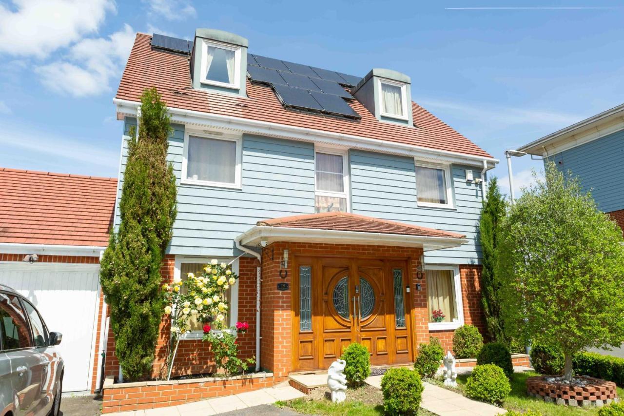 Benjamin Guest House Yiewsley Ngoại thất bức ảnh